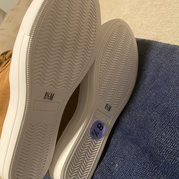 Irdy Faux Shearling Cuff Wedge Bootie SZ 8.5 - Picture 8 of 9